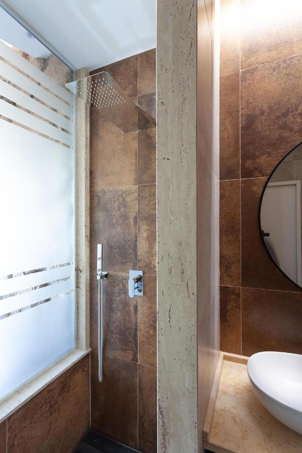 Palazzo Ferrucci Luxury Suites Кальяри Экстерьер фото