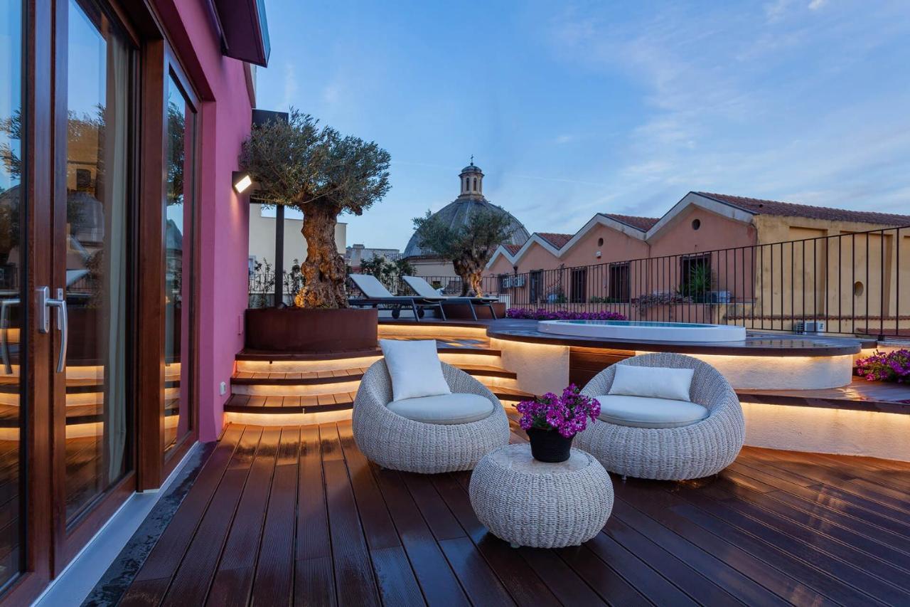 Palazzo Ferrucci Luxury Suites Кальяри Экстерьер фото