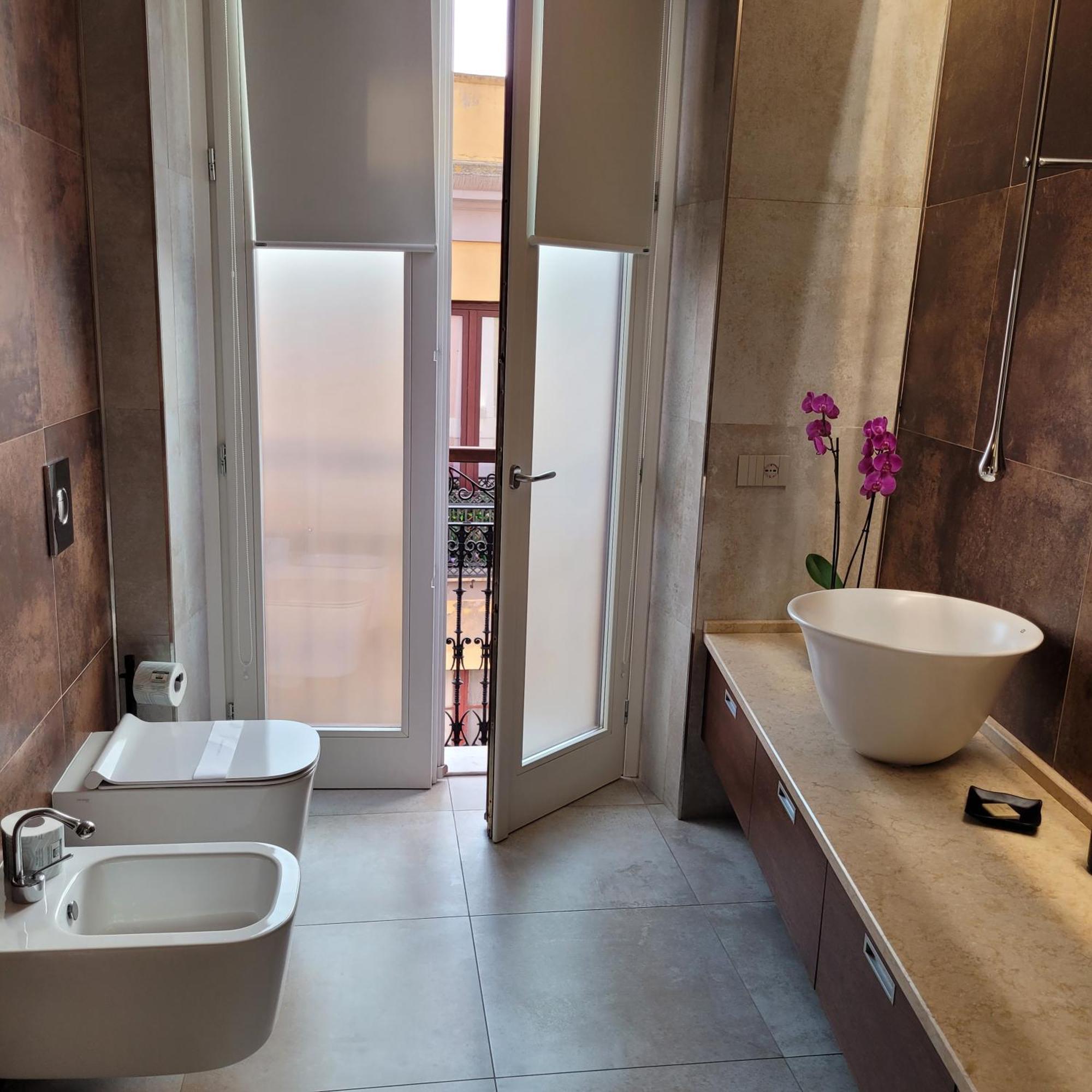Palazzo Ferrucci Luxury Suites Кальяри Экстерьер фото